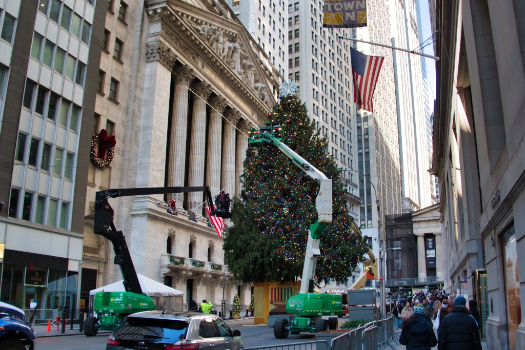 NYSE Tree Lighting 2024: A Festive Tradition in the Heart of Wall Street